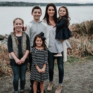 Meet your Posher, Alexandra